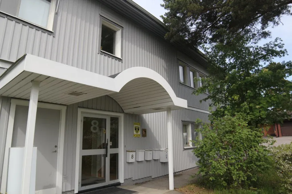 Solliden 3 – kommersiell fastighet i Täby